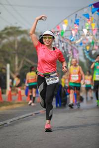 BIB: 40239
                            <button type="button" onclick="openModal(9856066)" class="btn btn-primary btn-sm float-right btn-popup" data-toggle="modal" data-target=".modal-high-quality">
                        <i class="fas fa-shopping-cart"></i> Add to Cart
                    </button>
                                            <button type="button" onclick="isThisMe(9856066, true)" class="btn btn-success btn-sm float-right btn-popup btn-isme hidden" data-toggle="tooltip" data-placement="bottom" title="นี่คือรูปของคุณใช่ไหม คลิกที่นี่เพื่อเอาเข้าอัลบั้ม">
                        <i class="fas fa-plus"></i> Add to album
                    </button>
                    <button type="button" onclick="isThisMe(9856066, false)" class="btn btn-warning btn-sm float-right btn-popup btn-isnotme hidden">
                        <i class="fas fa-ban"></i> Remove from album
                    </button>